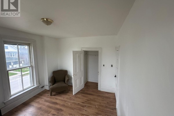 23 Glenelg Street W, Kawartha Lakes, ON K9V2T9 Photo 4