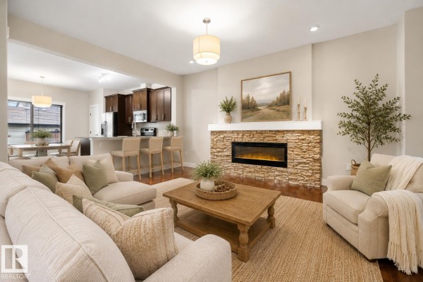 Kitchen - 23 Greenbury Bv, Spruce Grove, AB T7X0M1 Photo 2