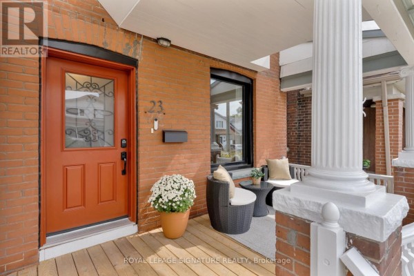 Dining room - 23 Greenwood Avenue, Toronto, ON M4L2P5 Photo 3