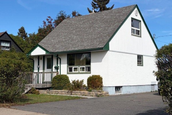 23 Gresley Court E, Thunder Bay