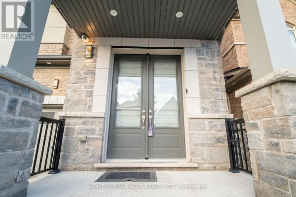 23 Hendricks Crescent, Brampton, ON, photo 3