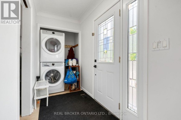Laundry room - 23 Homewood Avenue, Norfolk, ON N3Y2S9 Photo 4