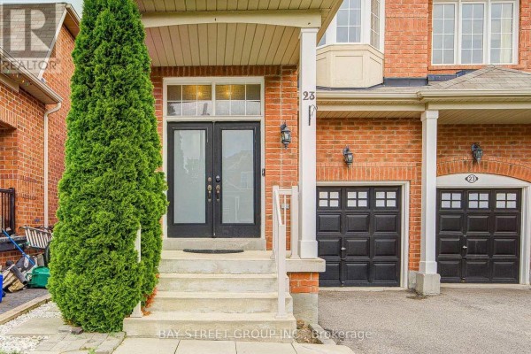 Kitchen - 23 Horn Street, Whitchurch Stouffville, ON L4A0X9 Photo 2