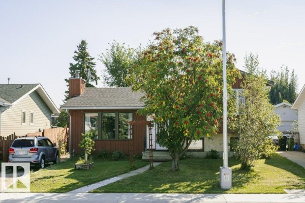 23 Hughes Rd Nw, Edmonton, AB, photo 2