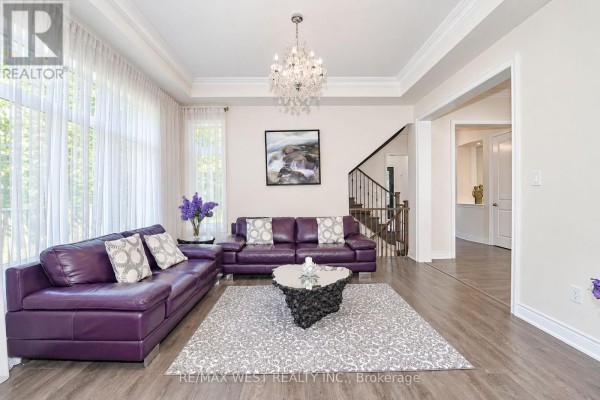 23 Macmurchy Avenue, King, ON, photo 3
