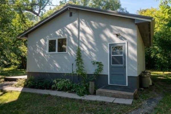Residential for sale at 23 Maple Street, Riding Mountain, MB - MLS® M3cdwy