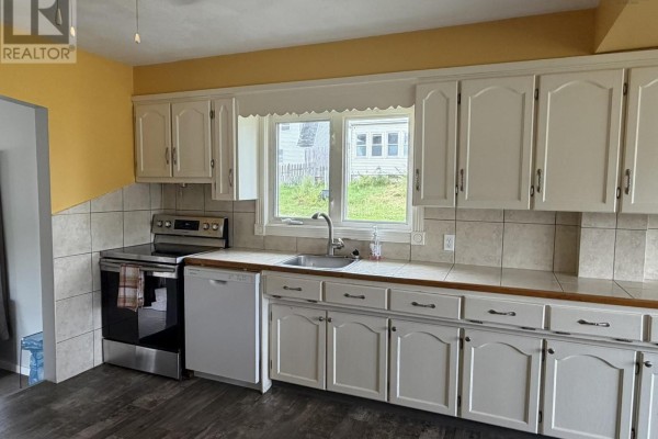 Living room - 23 Marie Street, Stellarton, NS B0K1S0 Photo 2