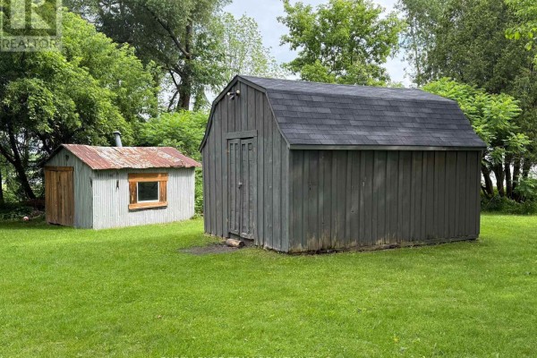 23 Mechanic Street E, North Glengarry, ON K0C1T0 Photo 5