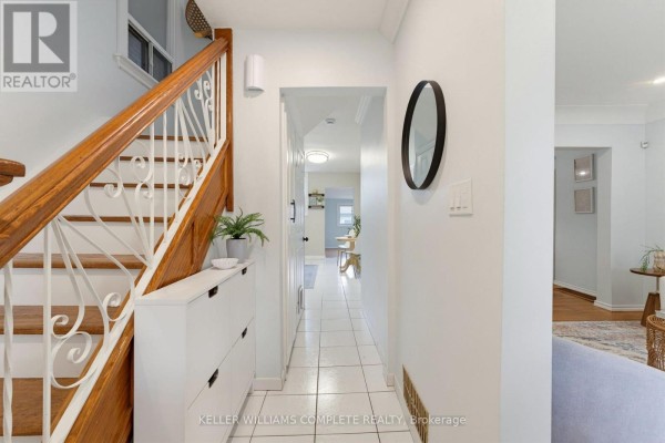 Family room - 23 Nightingale Street, Hamilton, ON L8L1R5 Photo 5