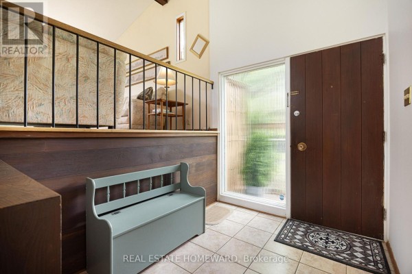 Bedroom 2 - 23 Norbury Crescent, Toronto, ON M1P3J7 Photo 5