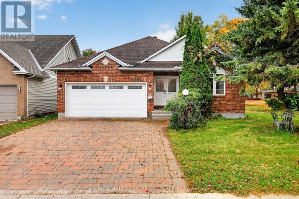 23 North Harrow Drive, Ottawa