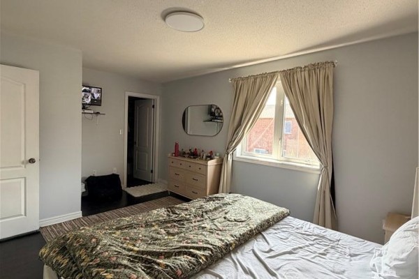 4pc Bathroom - 23 Oakrun Street, Stoney Creek, ON L8E6E7 Photo 5