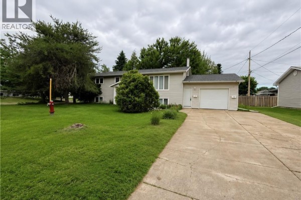 23 Pembroke Street, Riverview, NB, photo 2