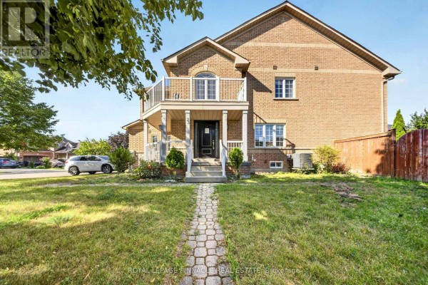 Primary Bedroom - 23 Prince Crescent, Brampton, ON L7A2C9 Photo 5