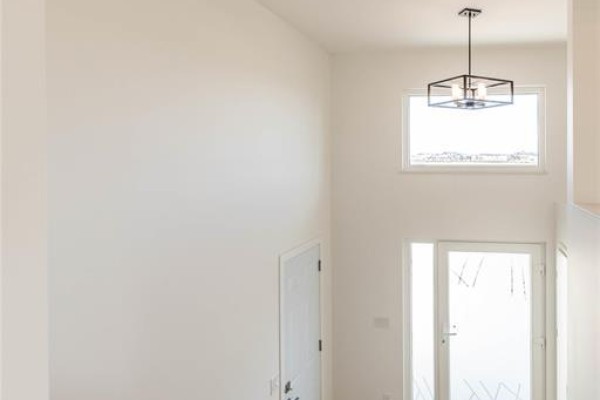 Living room - 23 Ridgemont Drive, Niverville, MB R0A0A1 Photo 3