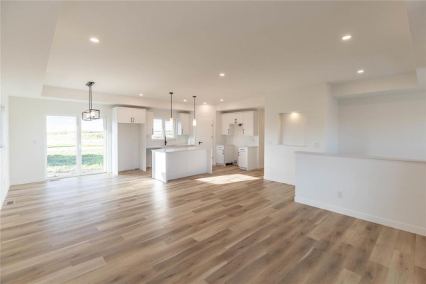 Primary Bedroom - 23 Ridgemont Drive, Niverville, MB R0A0A1 Photo 4