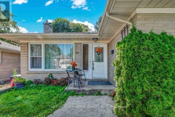 23 Todd Road, Toronto, ON M1S2K1 Photo 2