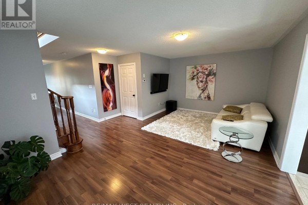 Bedroom 2 - 23 Twin Hills Crescent, Vaughan, ON L4H0G5 Photo 5