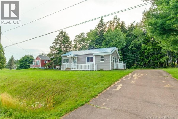 4pc Bathroom - 23 Water Street, Dorchester, NB E4K3A2 Photo 3