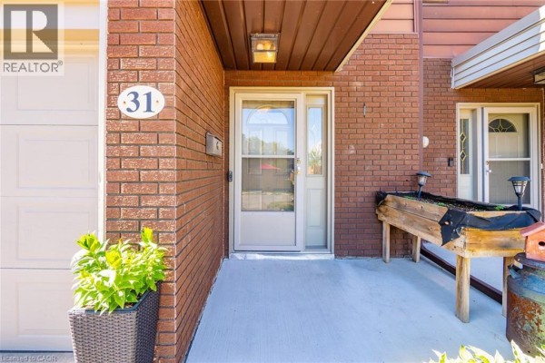 Family room - 23 Watsons Lane Unit# 31, Dundas, ON L9H5G9 Photo 3