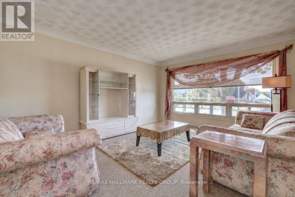 23 Wright Street, Ottawa, ON K1K2C8 Photo 5