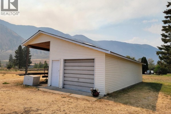 Bedroom - 230 12th Avenue, Keremeos, BC V0X1N3 Photo 4