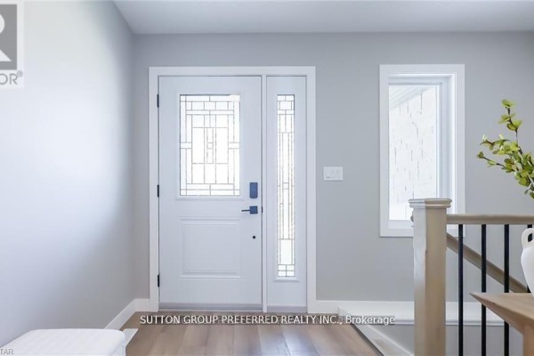 230 Beech Street, Central Huron, ON, photo 2