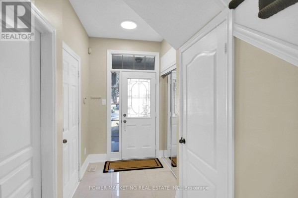 Bathroom - 230 Bookton Place, Ottawa, ON K1V2H5 Photo 4