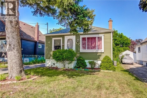 230 East 33rd Street, Hamilton, ON, photo 3