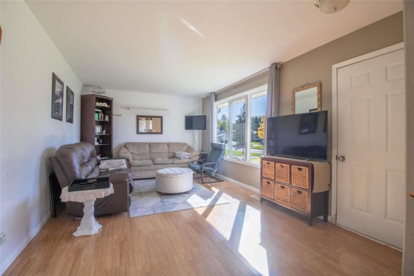 Bedroom - 230 Lilac Bay, Steinbach, MB R5G2C9 Photo 5