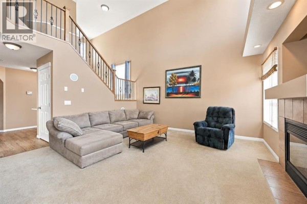 Office - 230 Panamount Grove Nw, Calgary, AB T3K5V5 Photo 4