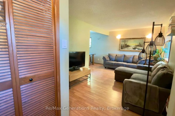Dining room - 230 Secord Street, Thunder Bay, ON P7B3E5 Photo 2