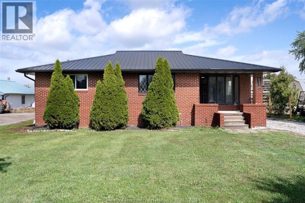 Storage - 2300 County Rd 12, Essex, ON N8M2X6 Photo 2