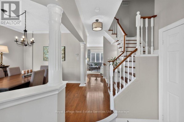 Eating area - 2300 Owlridge Drive, Oakville, ON L6M3V4 Photo 4