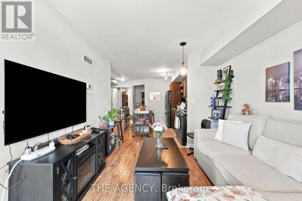 2301 - 600 Fleet Street, Toronto, ON M5V1B7 Photo 5