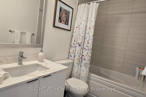 2302 - 15 Watergarden Drive, Mississauga, ON L5R0H4 Photo 3