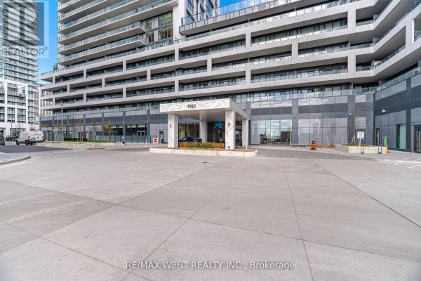 Kitchen - 2302 - 8960 Jane Street, Vaughan, ON L4K0N9 Photo 2