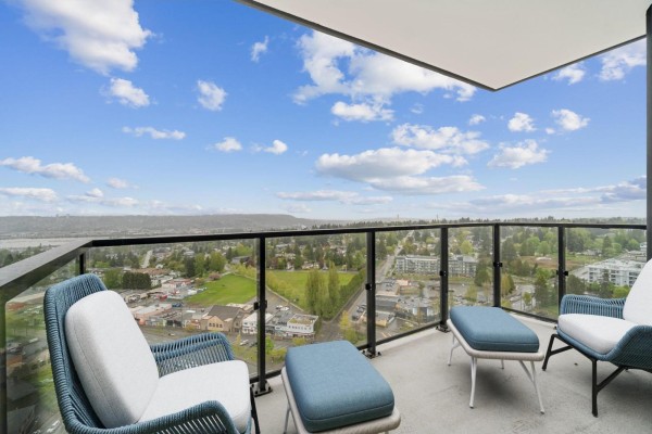 2302 10750 135a Street, Surrey, BC V3T0V4 Photo 4
