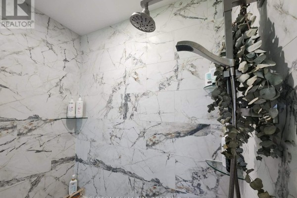 Bathroom - 2302 2nd Concession Road, Augusta, ON K6V5T1 Photo 5