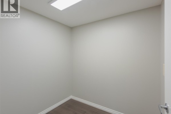 2302 555 Jervis Street, Vancouver, BC V6E0C9 Photo 4