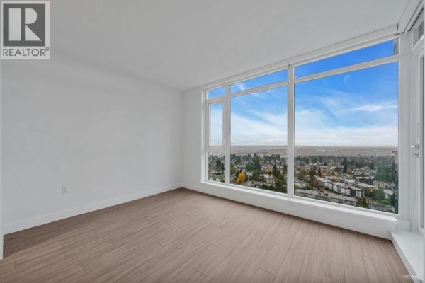 2302 6398 Silver Avenue, Burnaby, BC V5H0K7 Photo 4