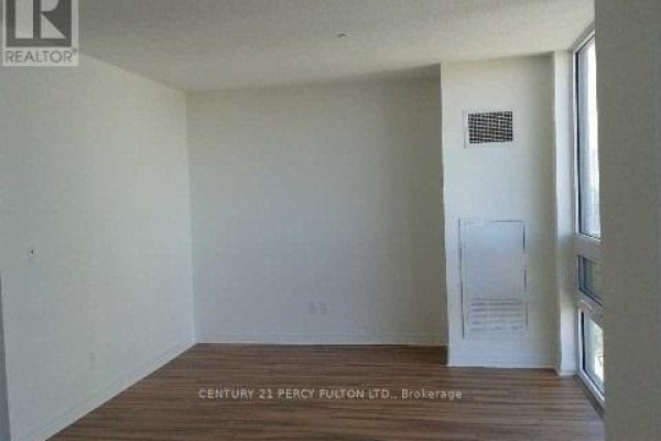 2303 - 275 Yorkland Road, Toronto, ON M2J0B4 Photo 5