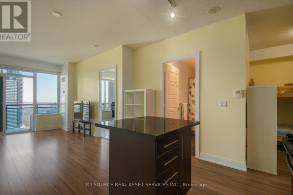 2303 - 28 Linden Street, Toronto, ON, photo 2