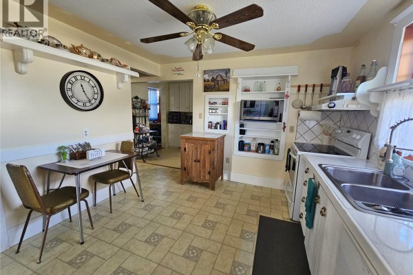 Kitchen - 2303 Buick Street, Cadillac, SK S0N0K0 Photo 5