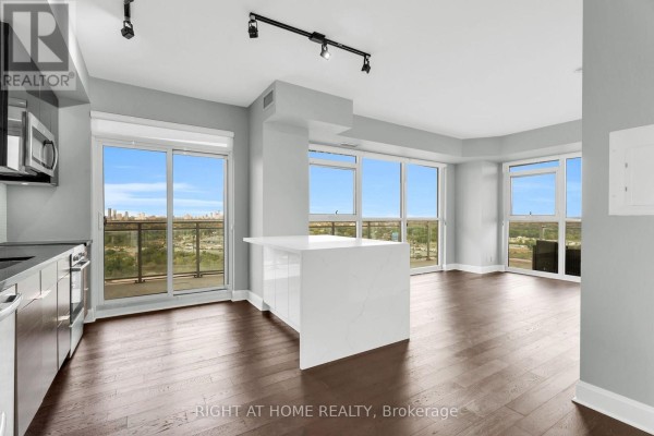 Living room - 2304 - 33 Shore Breeze Drive, Toronto, ON M8V0G1 Photo 3