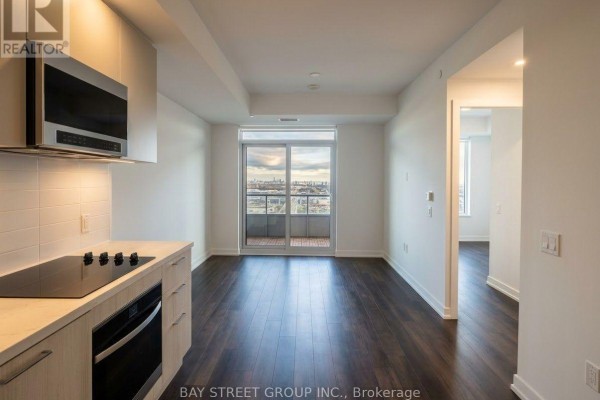 Kitchen - 2304 - 5 Meadowdale Road, Vaughan, ON L4K0C7 Photo 4