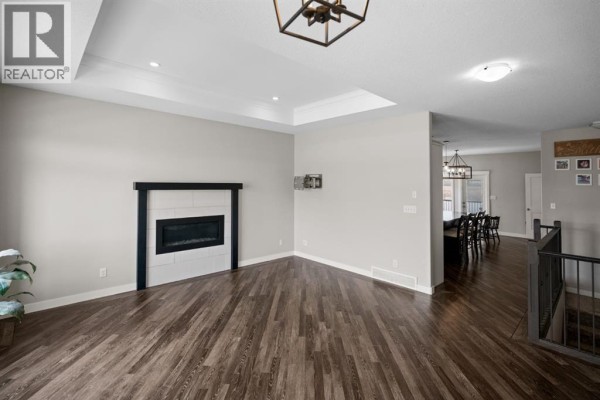 Primary Bedroom - 2304 62 Street, Camrose, AB T4V5J8 Photo 3