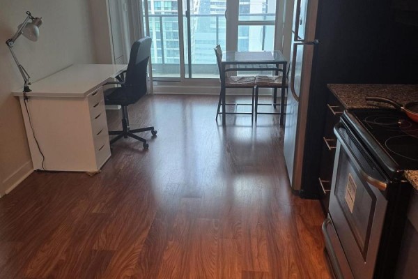 Dining room - 2305 - 33 Bay Street, Toronto, ON M5J2Z3 Photo 3