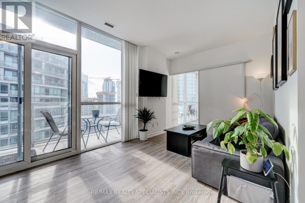 Living room - 2305 - 352 Front Street, Toronto, ON M5V0K3 Photo 3
