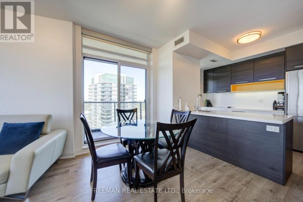 Kitchen - 2305 - 36 Park Lawn Road, Toronto, ON M8V0E5 Photo 4